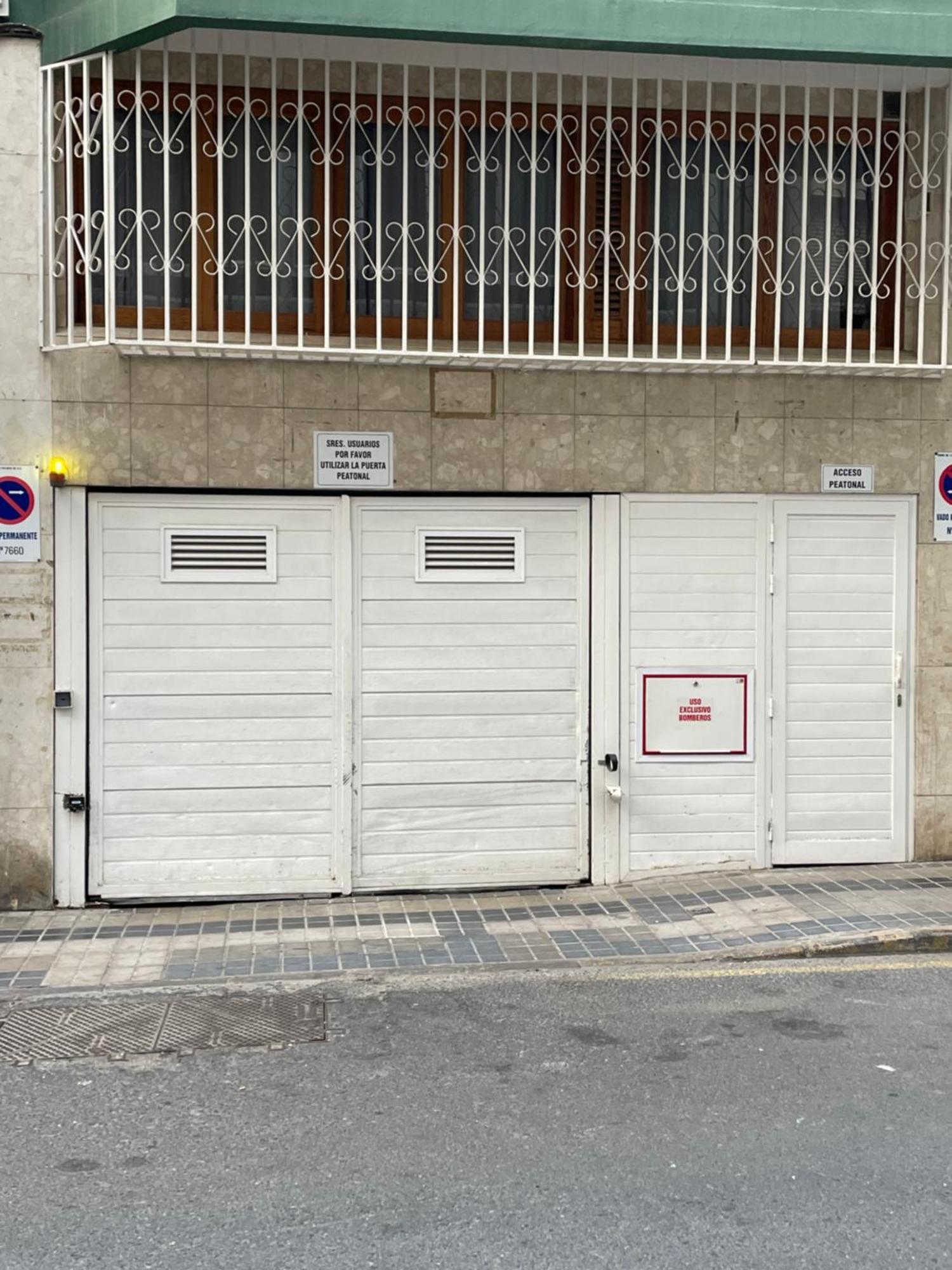 Piso Con Piscina Y Garaje En La Playa De Las Canteras 大加那利岛拉斯帕尔马斯 外观 照片